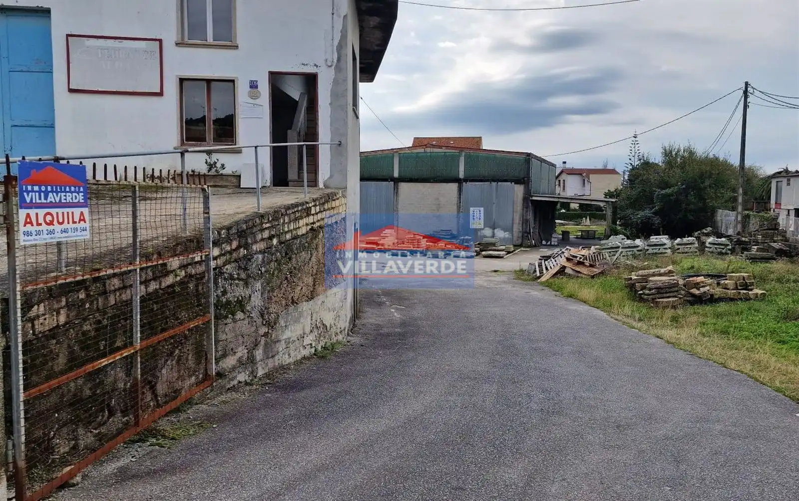 Fabrikhallen zur Miete in Cangas 