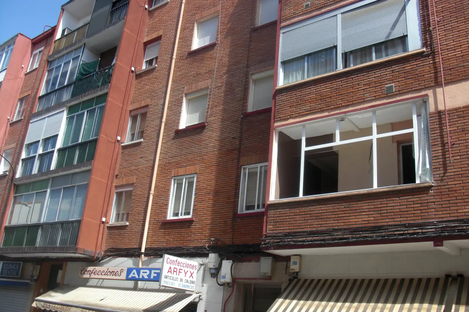 Vista exterior de Piso en venta en Valladolid con Calefacción, Parquet y Terraza