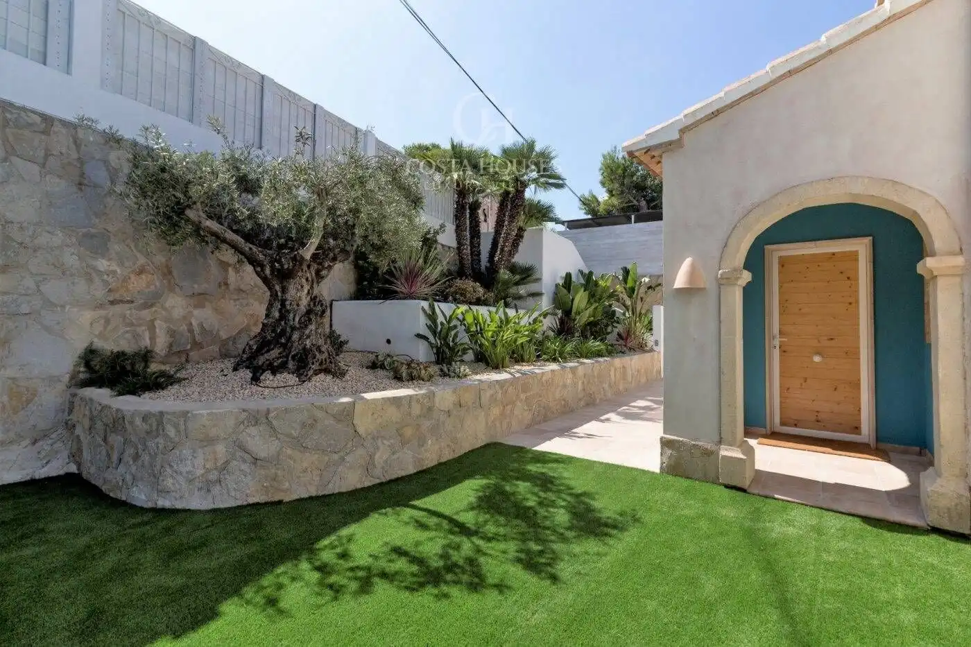 Houses for sale in Calle Ultramar, 40, Montañar - El Arenal