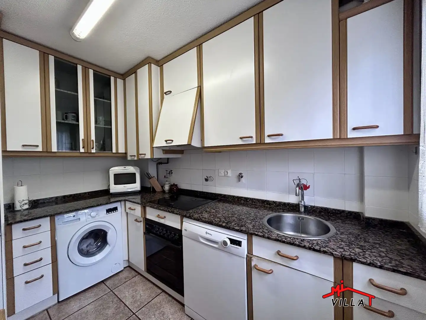 Cocina de Casa adosada en venta en Laredo con Calefacción