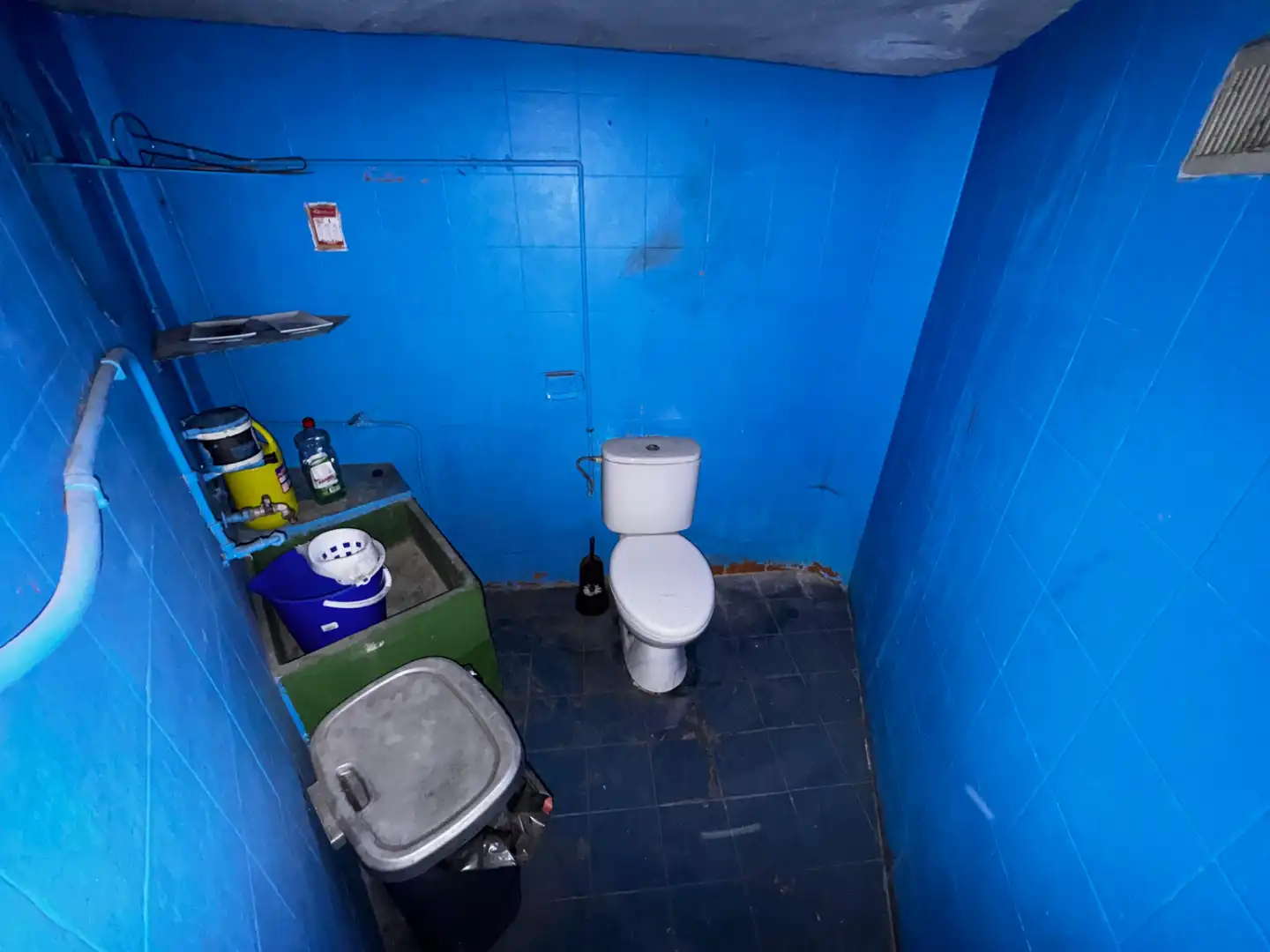 Baño de Nave industrial en venta en Monóvar  / Monòver
