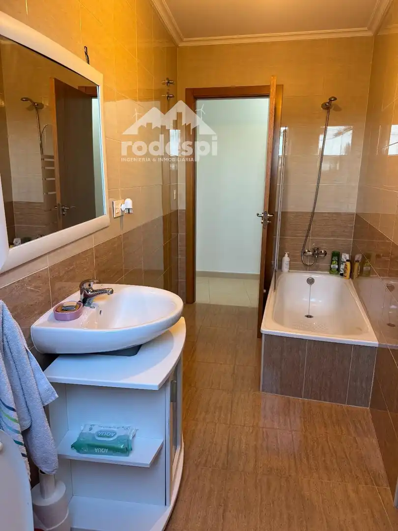 Penthouse with lift for sale in Covelo, imagen 15