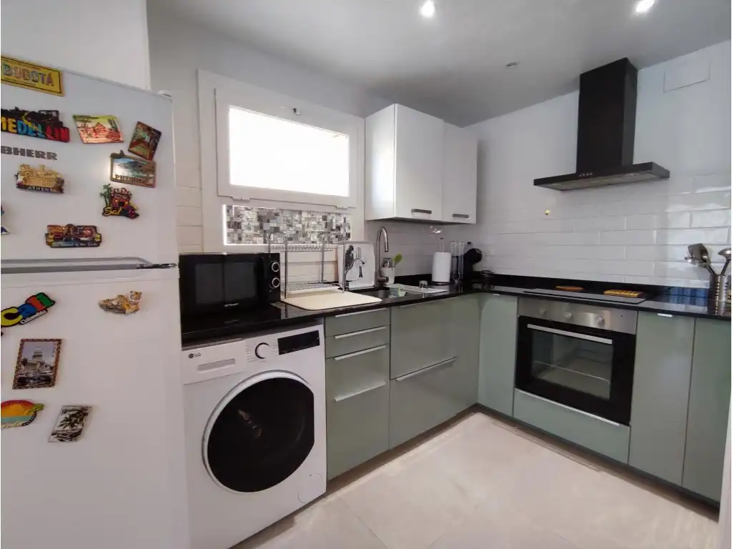 Apartments for sale in Calle St Tomas, Centre
