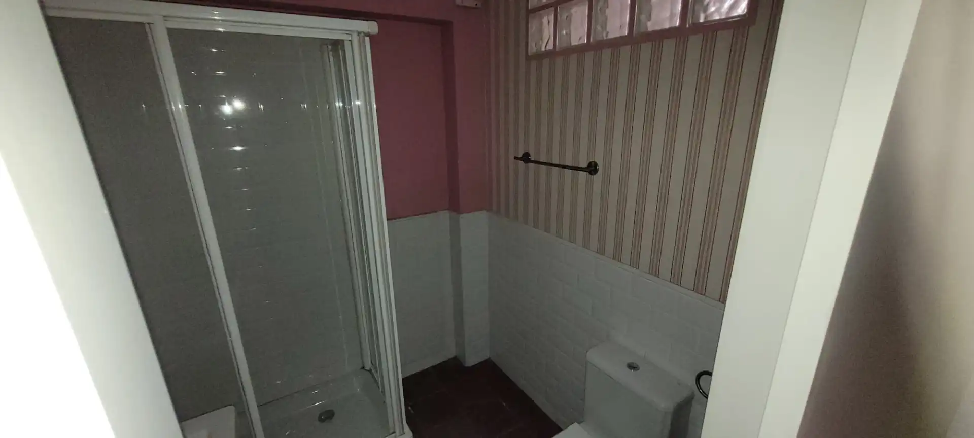 Bany de Casa o xalet en venda en Pozuelo de Alarcón amb Jardí privat
