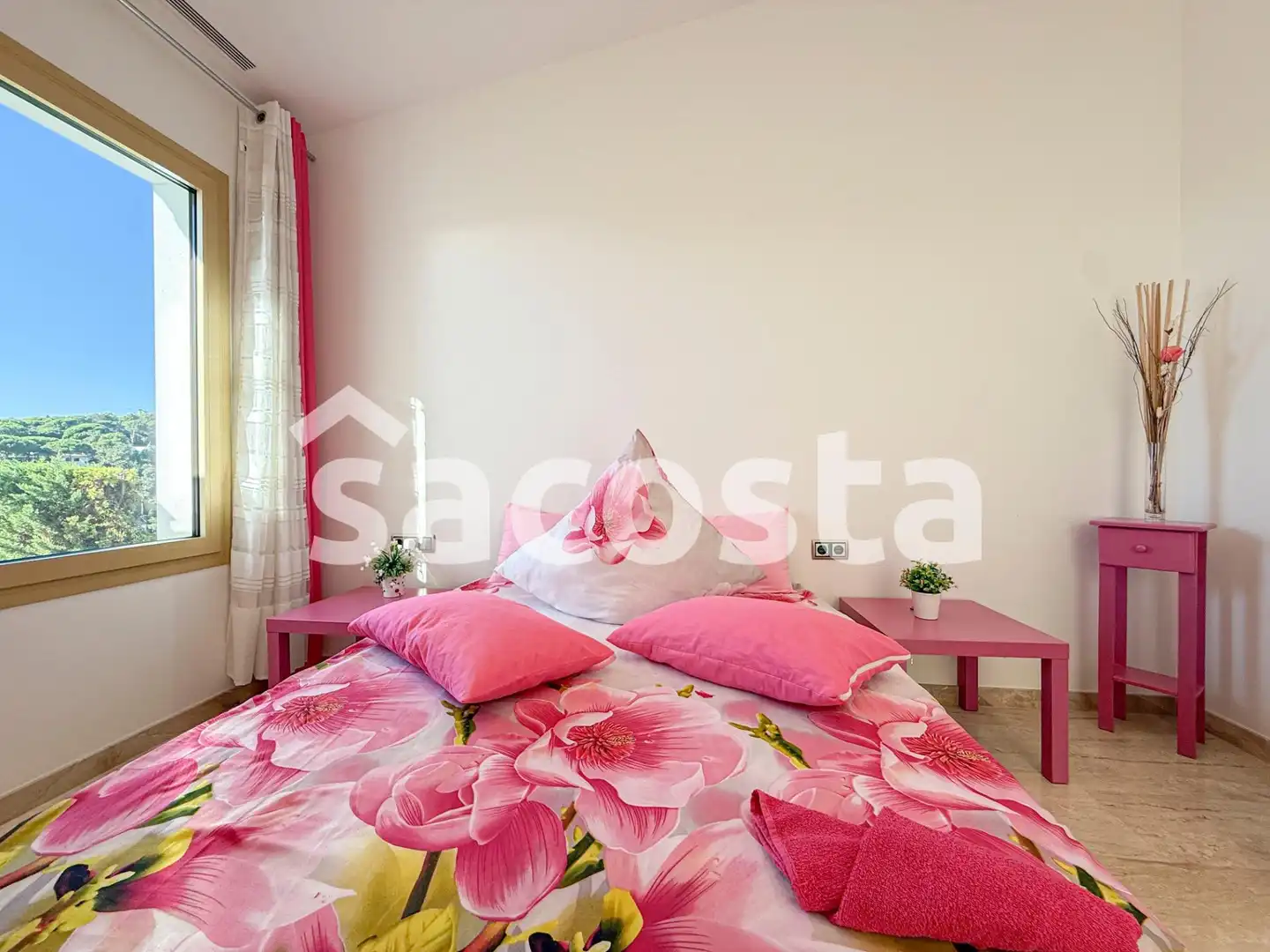 Habitación de Casa o chalet en venta en Blanes con Terraza, Piscina y Amueblado