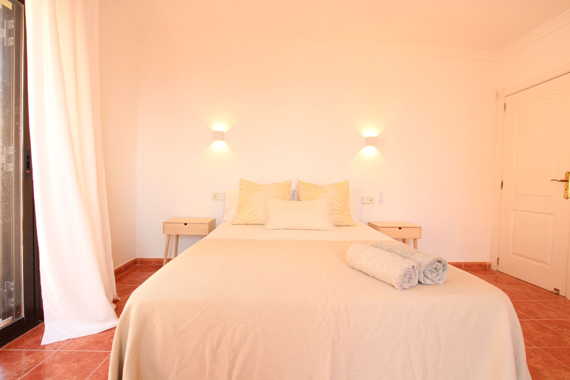 Study to rent in Foners