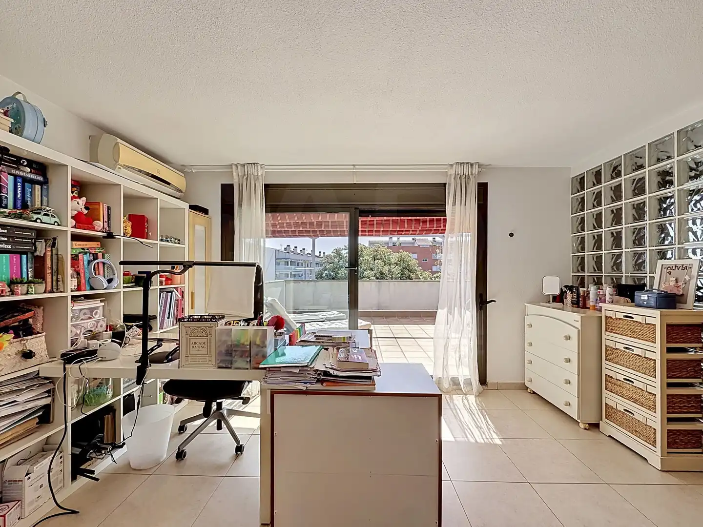 Dúplex en venta en Montornès del Vallès con Aire acondicionado, Calefacción y Terraza