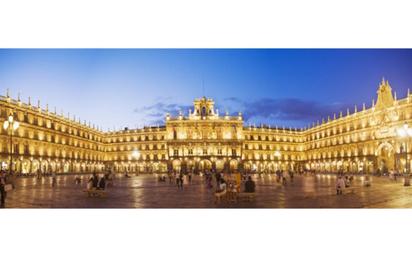 Außenansicht von Maisonette zum verkauf in Salamanca Capital mit Klimaanlage und Balkon