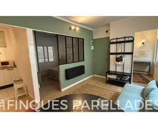 Bedroom of Flat to rent in Sitges  with Air Conditioner, Heating and Parquet flooring