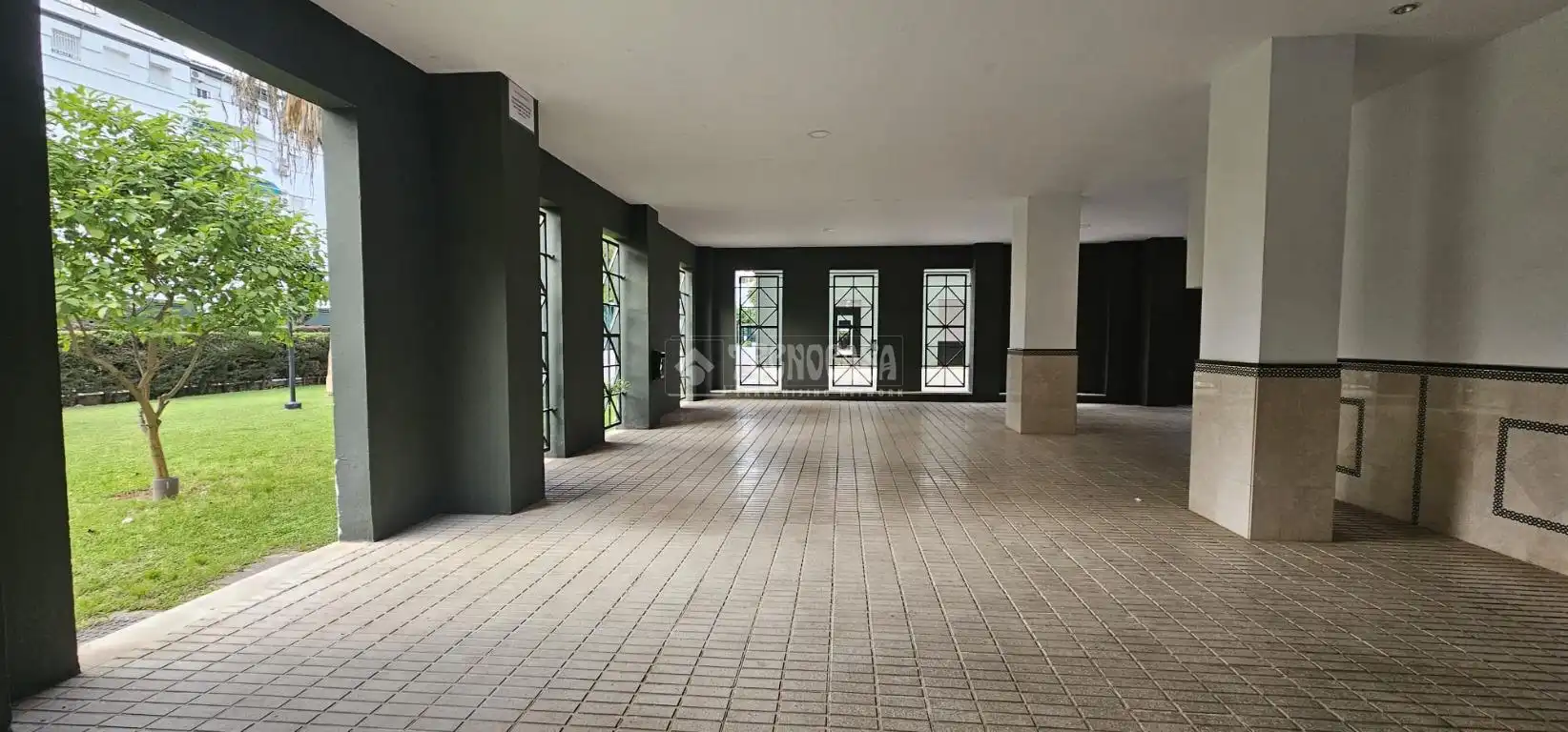 Flat for sale in Sevilla  with Air Conditioner and Terrace