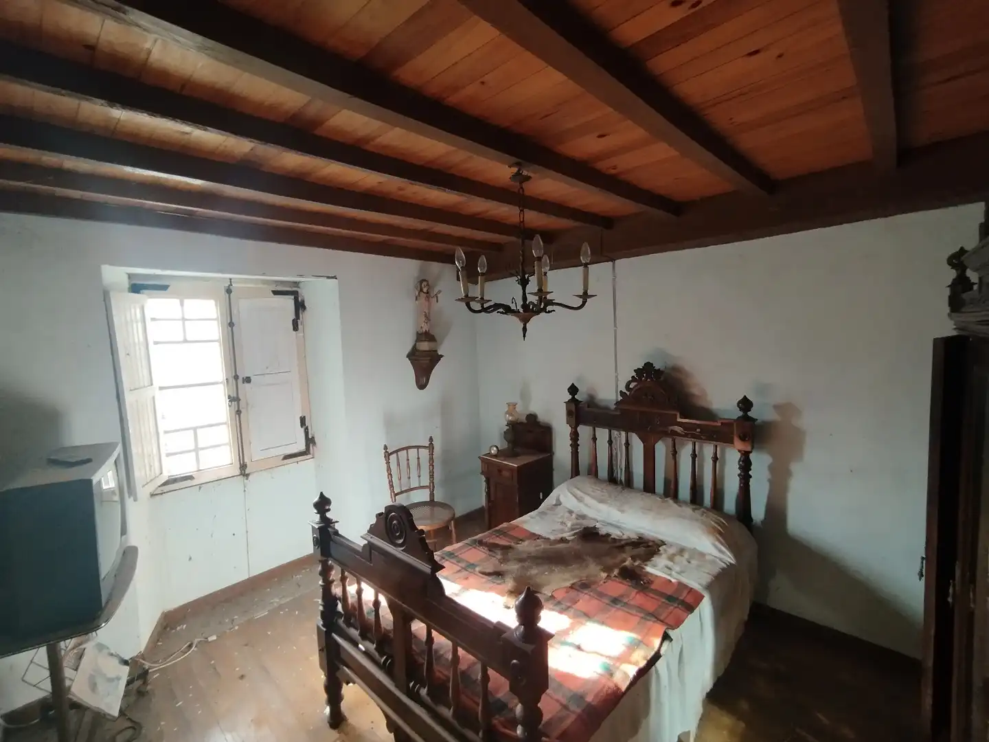 Bedroom of Country homes for sale in Viveiro  with Private garden