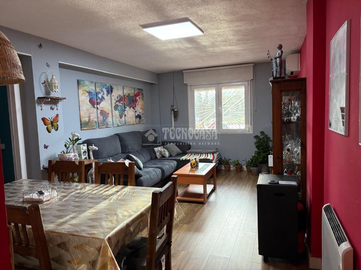 Sala d'estar de Pis en venda en Alcalá de Henares amb Aire condicionat i Calefacció