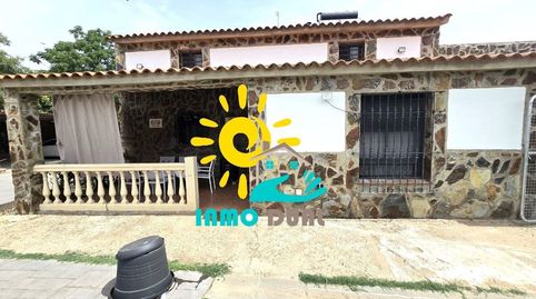 Foto 4 de Residencial en venda a Dehesilla de Calamón - Campomanes, Badajoz Capital