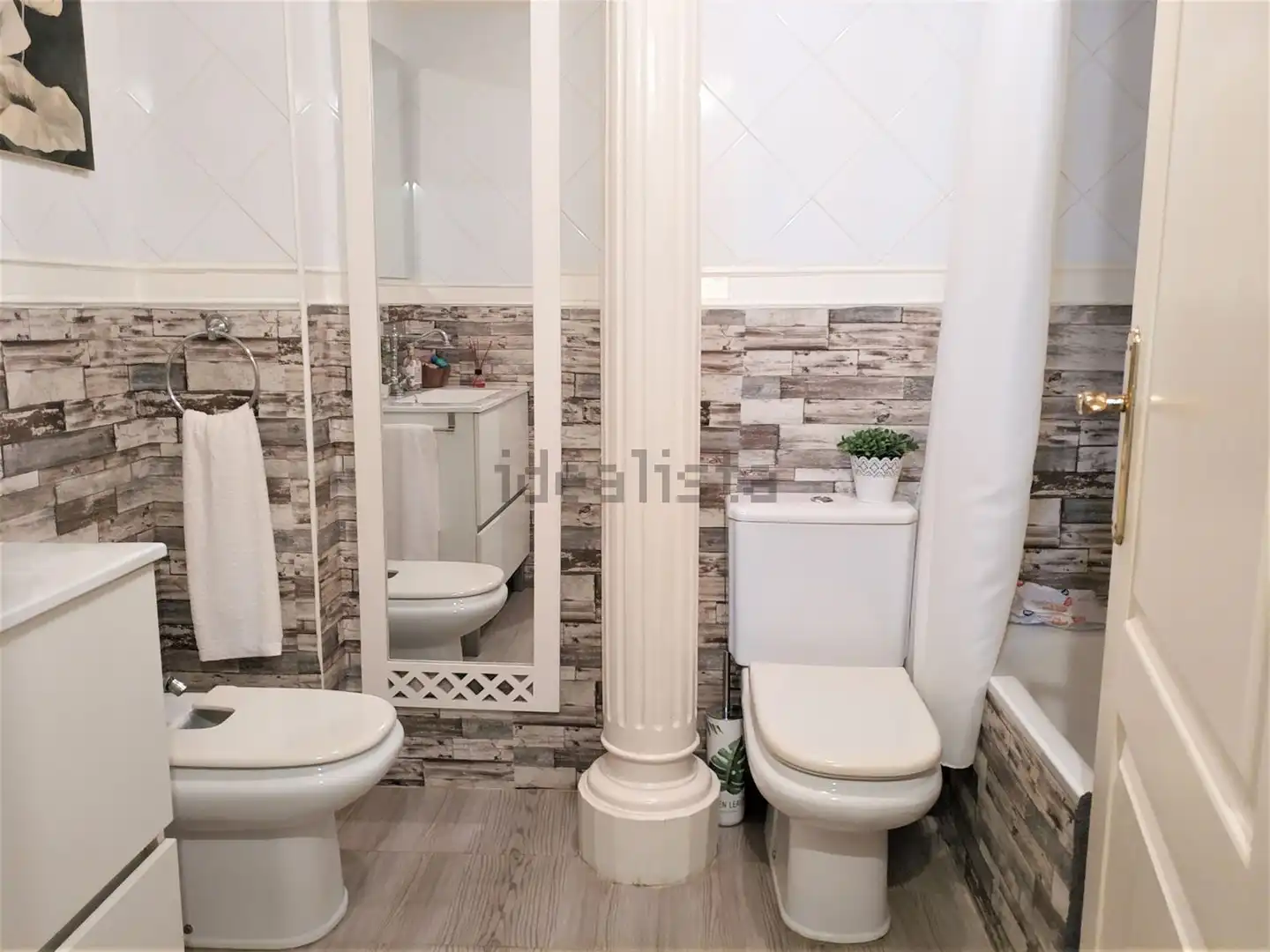 Baño de Piso en venta en Carretera de Cádiz