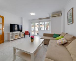 Living room of Flat for sale in Torrevieja  with Air Conditioner and Furnished