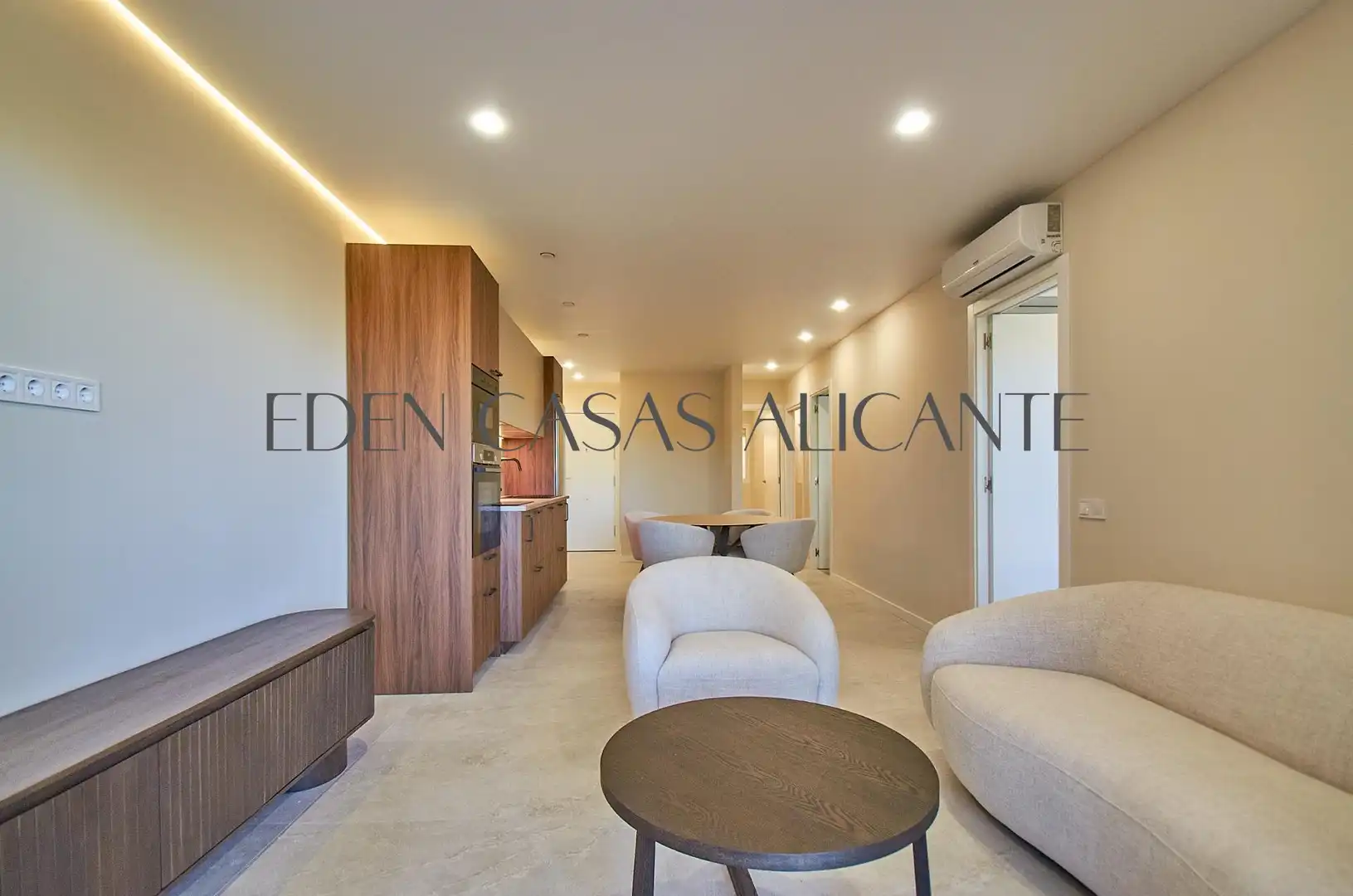 Piso con terraza en venta en Avenida PINTOR FERNANDO SORIA, imagen 13