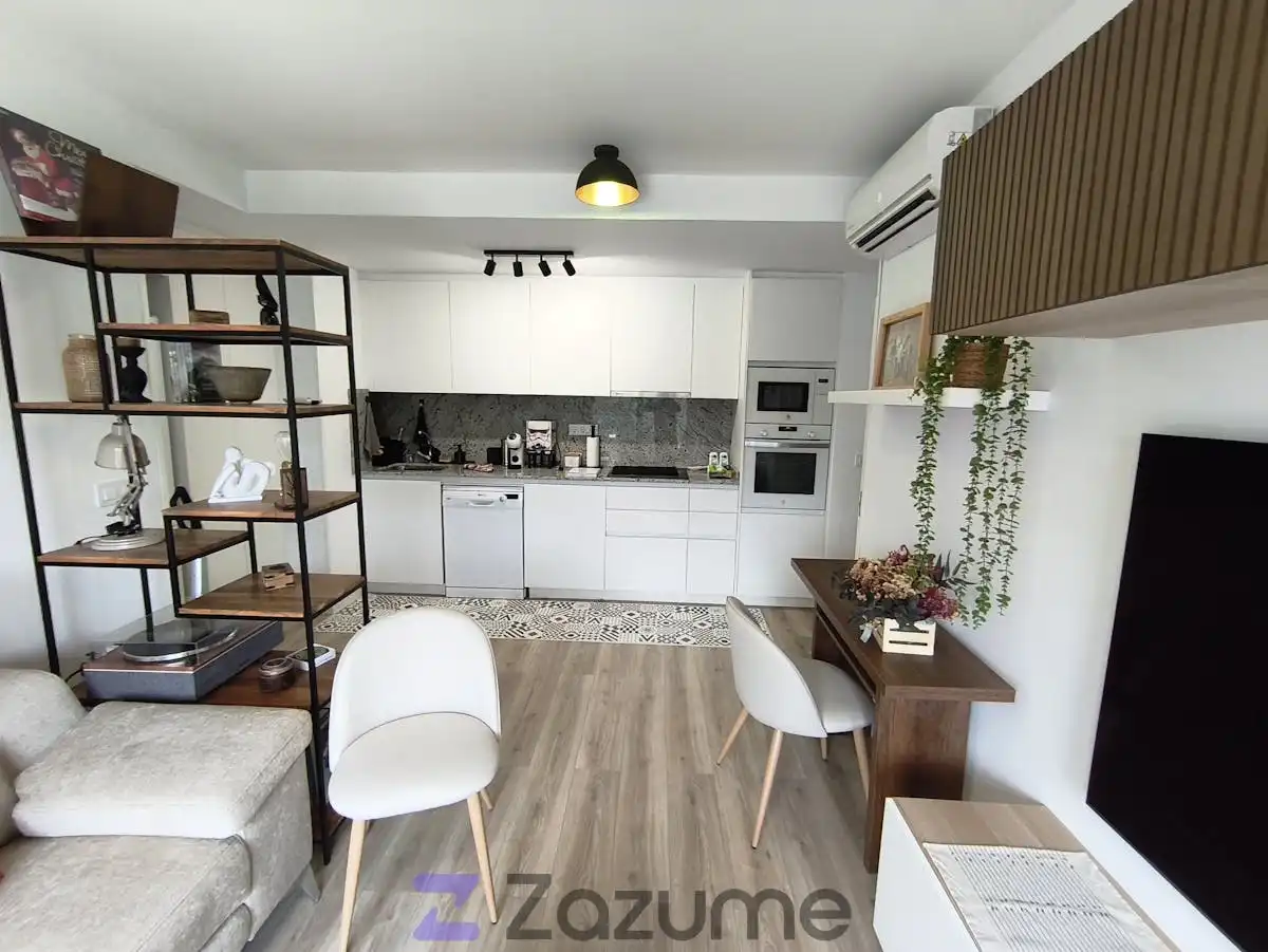 Cocina de Piso de alquiler en Valencia con Aire acondicionado, Parquet y Trastero