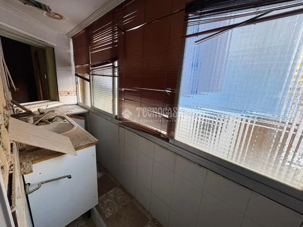 Cocina de Piso en venta en Madrid con Parquet