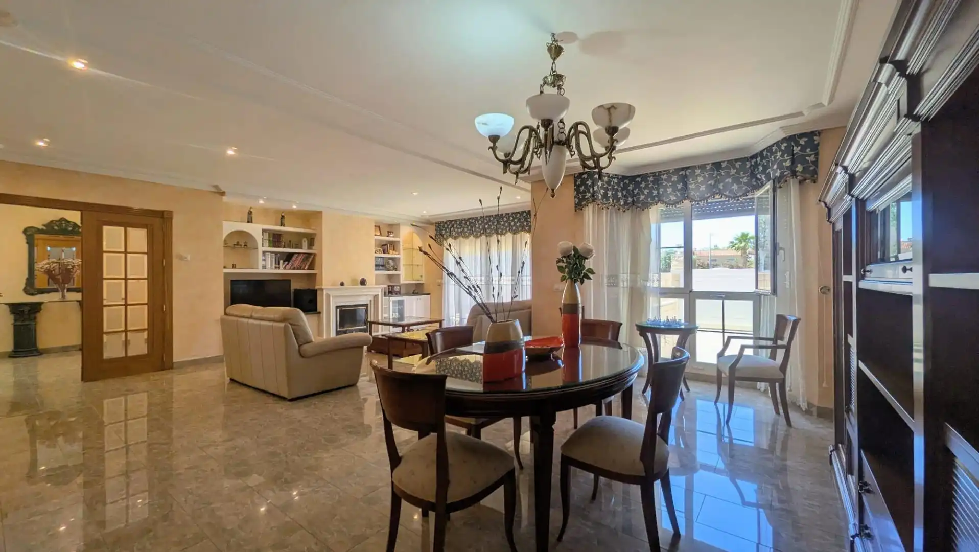 Dining room of Detached homes for sale in L'Alfàs del Pi