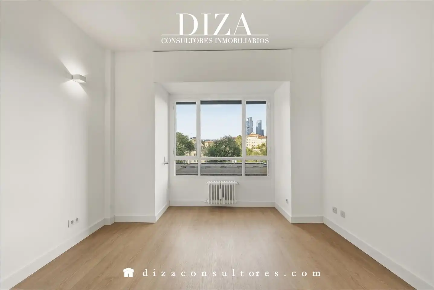 Bedroom of Flat for rent in Chamartín