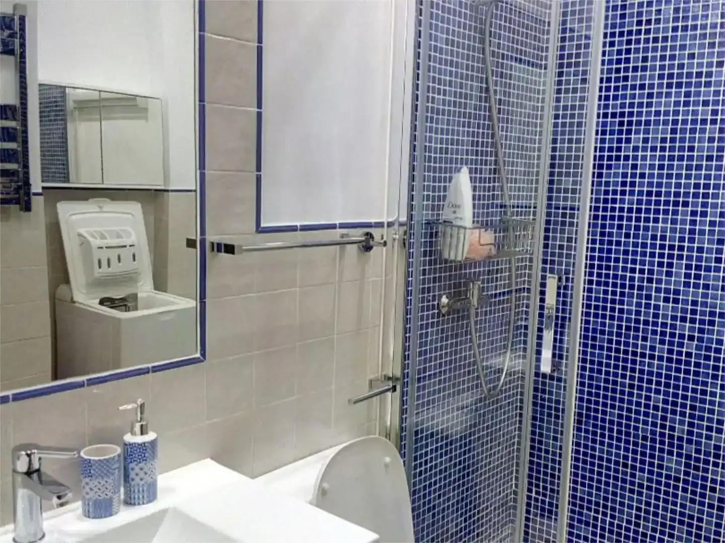 Bany de Apartament de lloguer en Tarifa amb Aire condicionat, Jardí privat i Moblat
