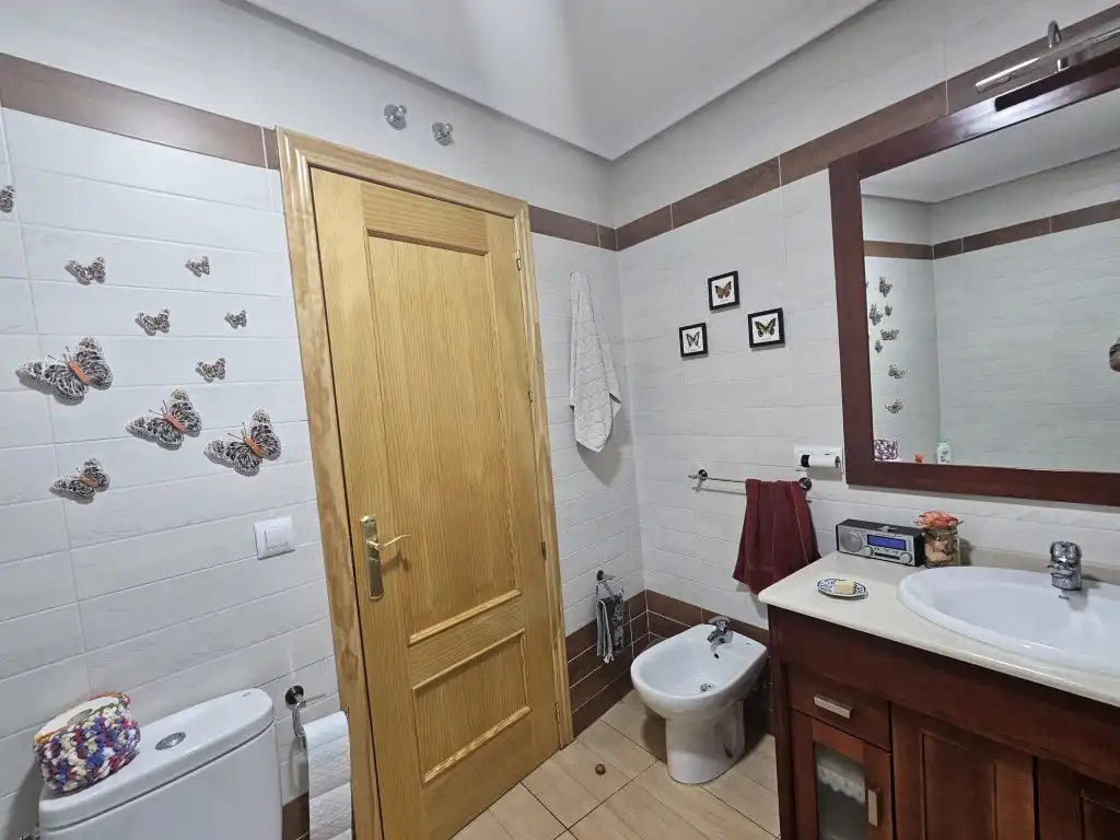 Bathroom of Flat for sale in Fuencaliente, Ciudad Real