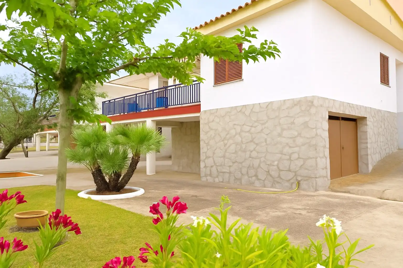 Außenansicht von Haus oder Chalet zur Miete in Peñíscola / Peníscola mit Privatgarten, Terrasse und Möbliert