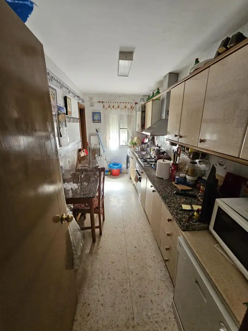 Cuina de Casa adosada en venda en Vejer de la Frontera amb Moblat
