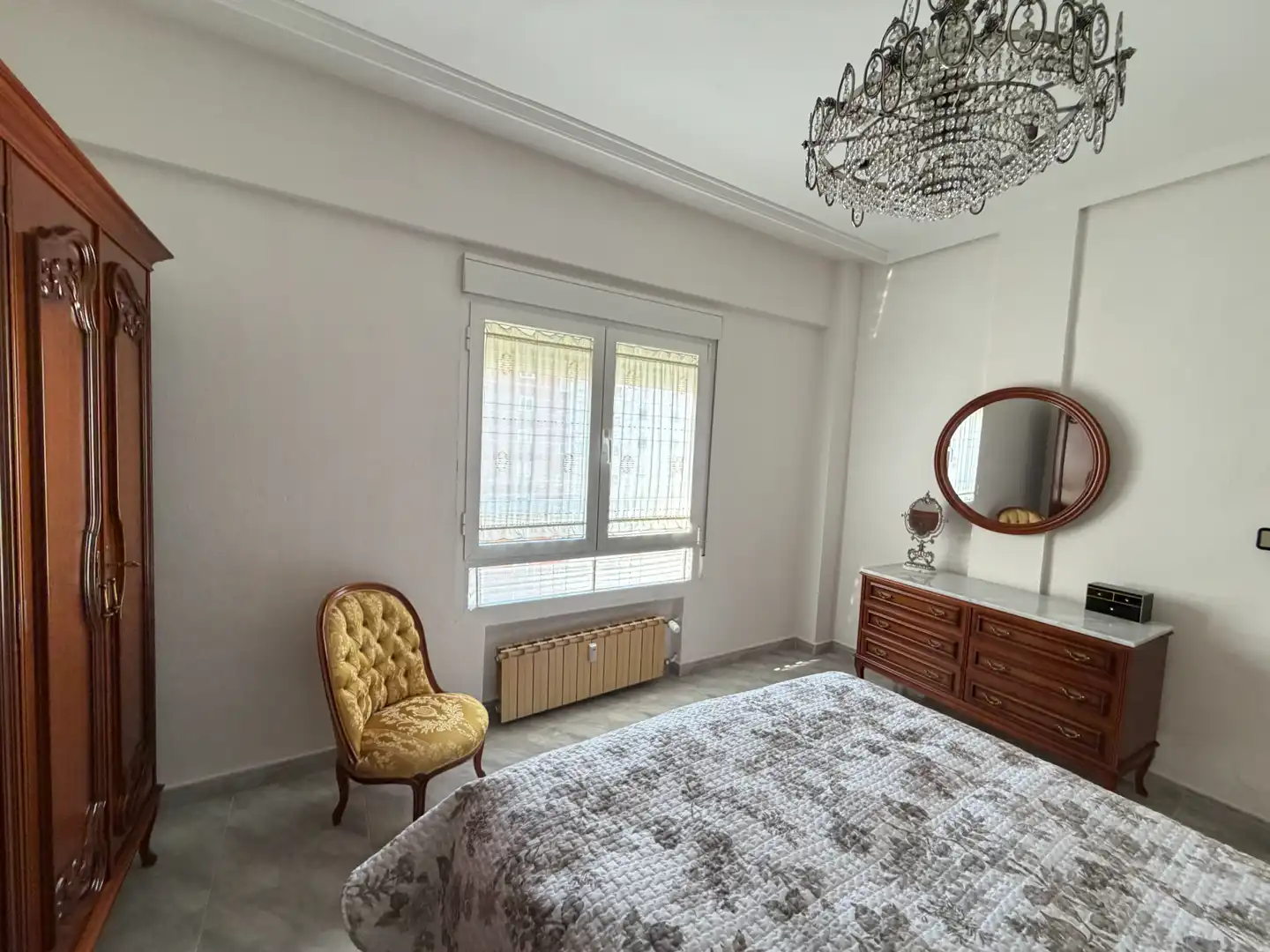 Schlafzimmer von Wohnung zum Verkauf in Valladolid mit Heizung, Abstellraum und Möbliert