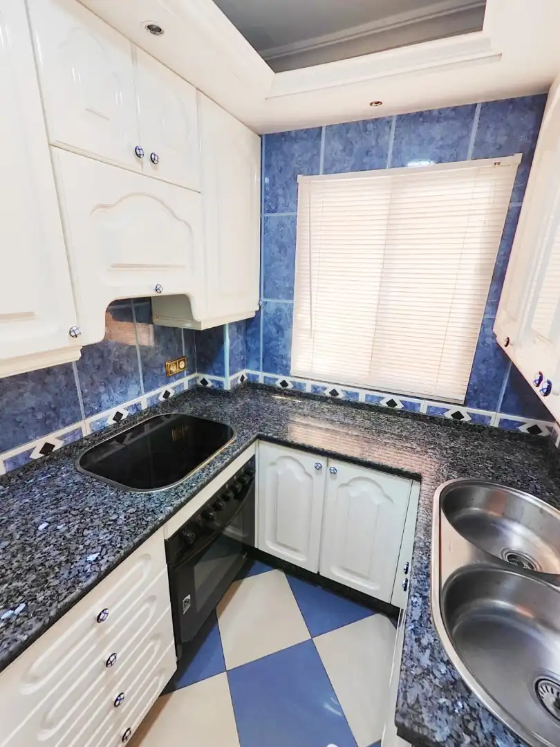 Kitchen of Flat for rent in Sevilla  with Air Conditioner, Terrace and Furnished