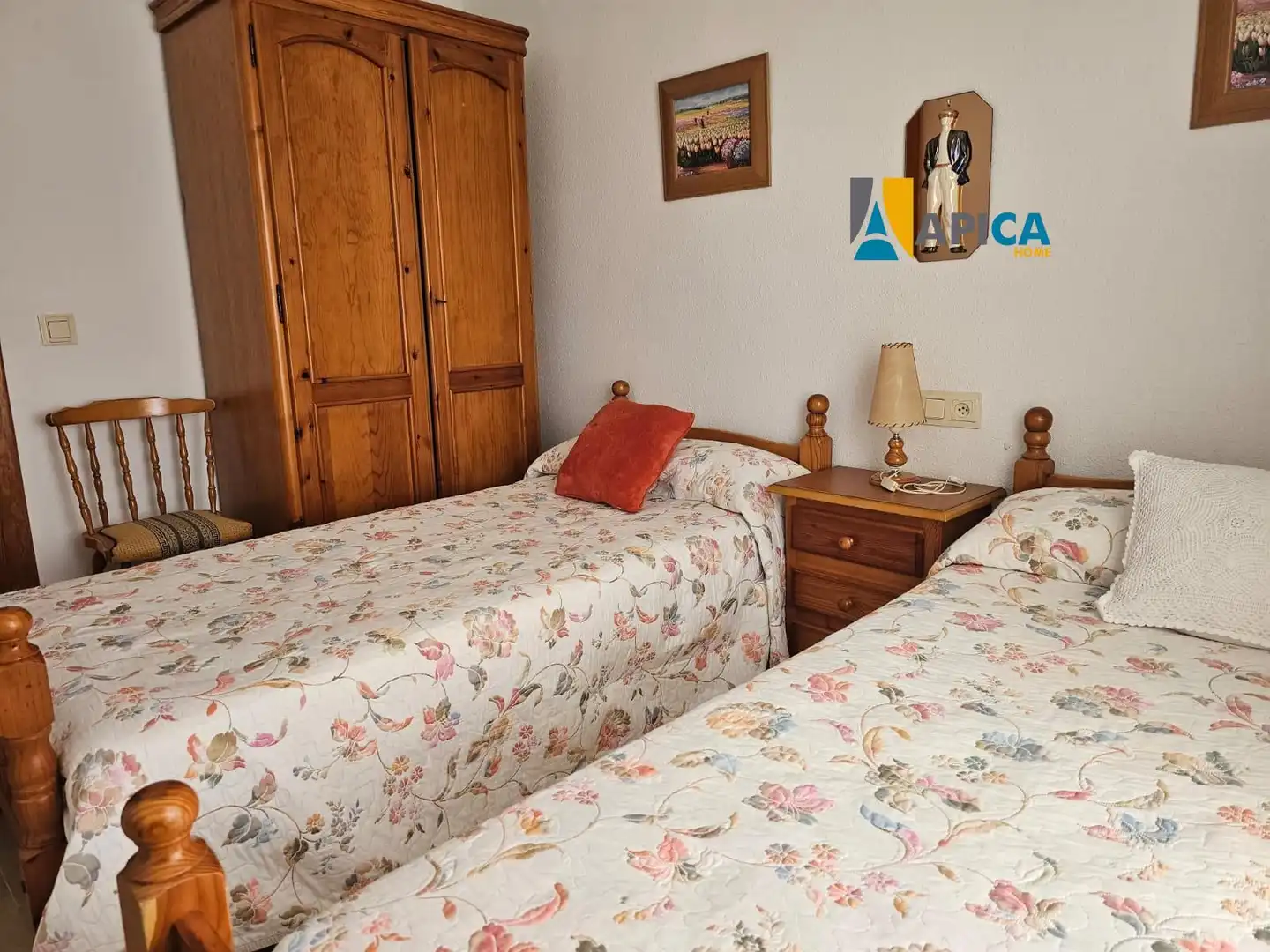 Habitación de Piso en venta en Manilva con Terraza y Alarma