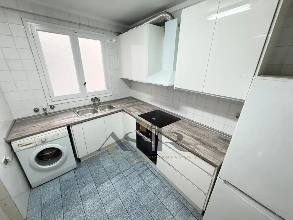 Kitchen of Flat for rent in Alzira