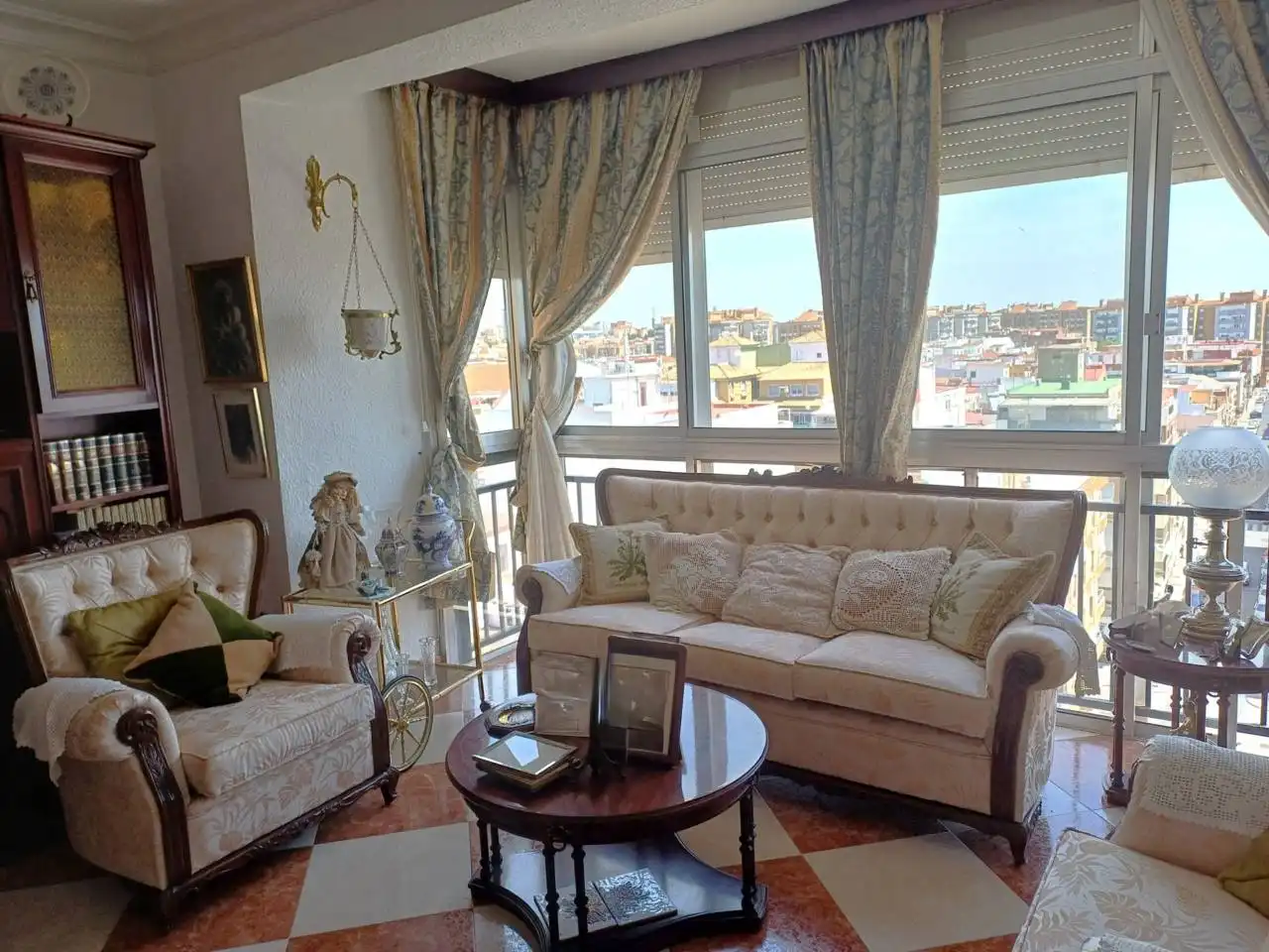 Wohnzimmer von Wohnung zum Verkauf in Huelva mit Klimaanlage