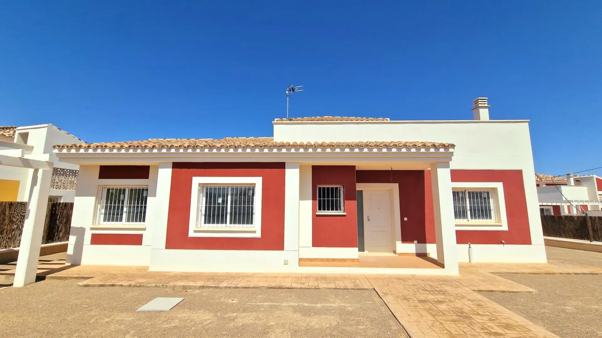 Außenansicht von Haus oder Chalet zum Verkauf in Lorca mit Privatgarten