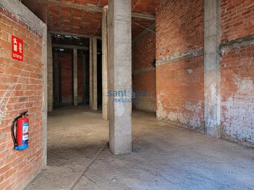 Local comercial en venda a San Claudio - La Chantría