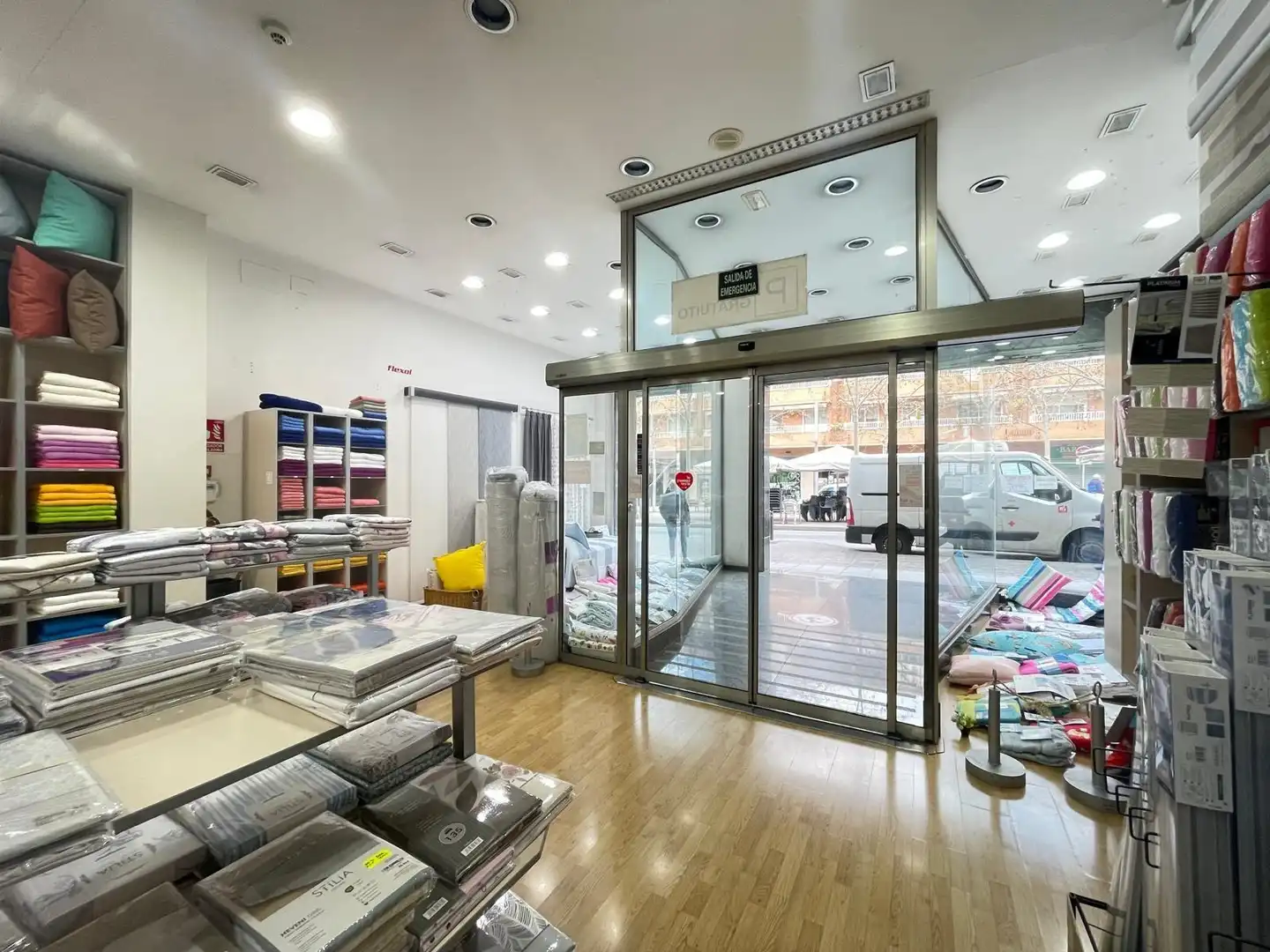 Local comercial en venda a Centre, imagen 24