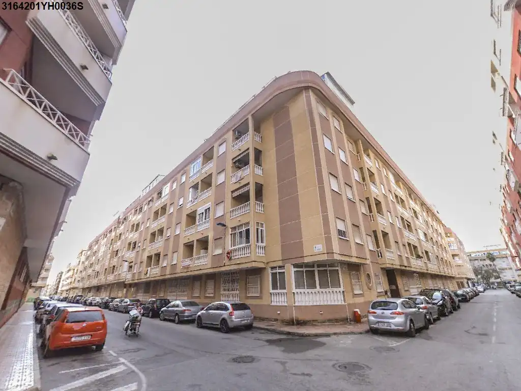 Aparcamiento en venta en C/ San Policarpo