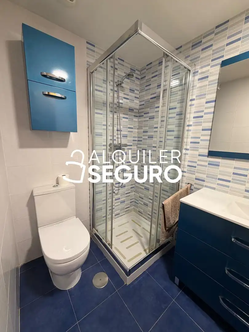 Baño de Piso de alquiler en Rivas-Vaciamadrid con Aire acondicionado, Calefacción y Trastero