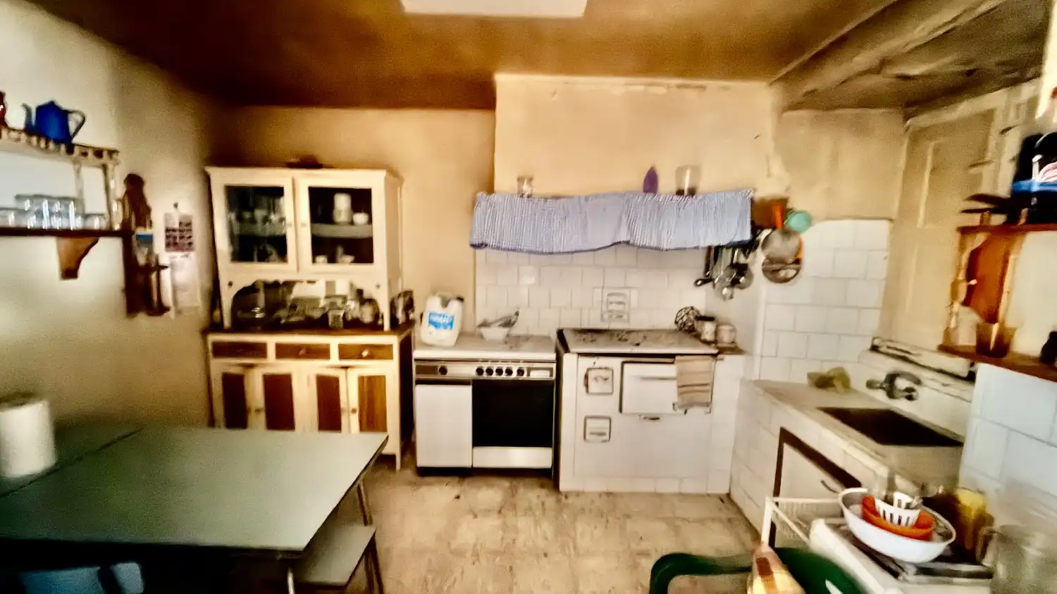 Cuina de Finca rústica en venda en Fene amb Parquet i Traster