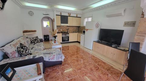 Photo 4 of Single-family semi-detached for sale in Calle Rossini, Zona Carrefour - Urbanizaciones, Torrevieja