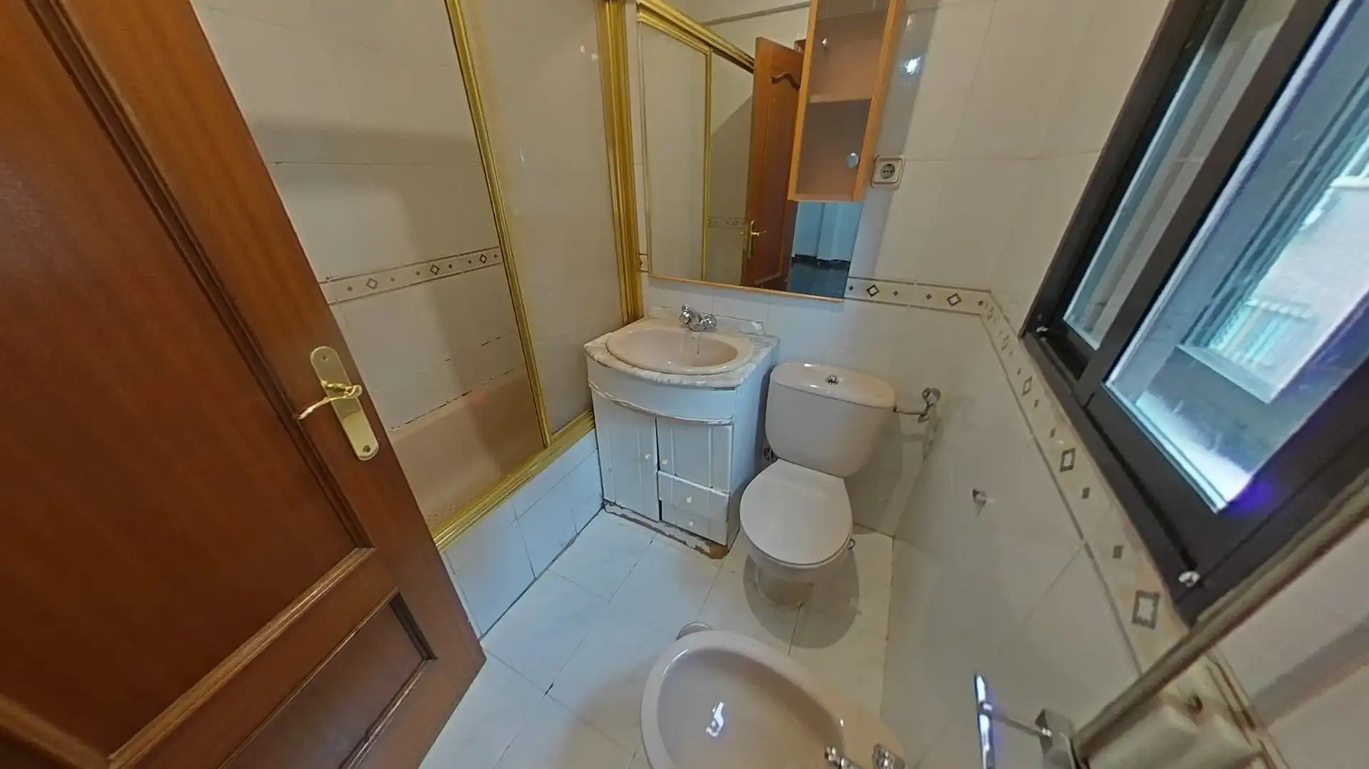 Baño de Piso en venta en Madrid con Aire acondicionado