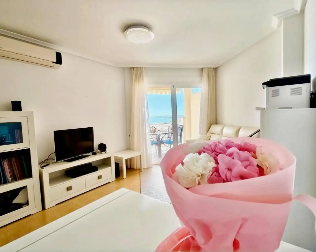 Sala de estar de Ático de alquiler en Orihuela con Aire acondicionado, Terraza y Amueblado