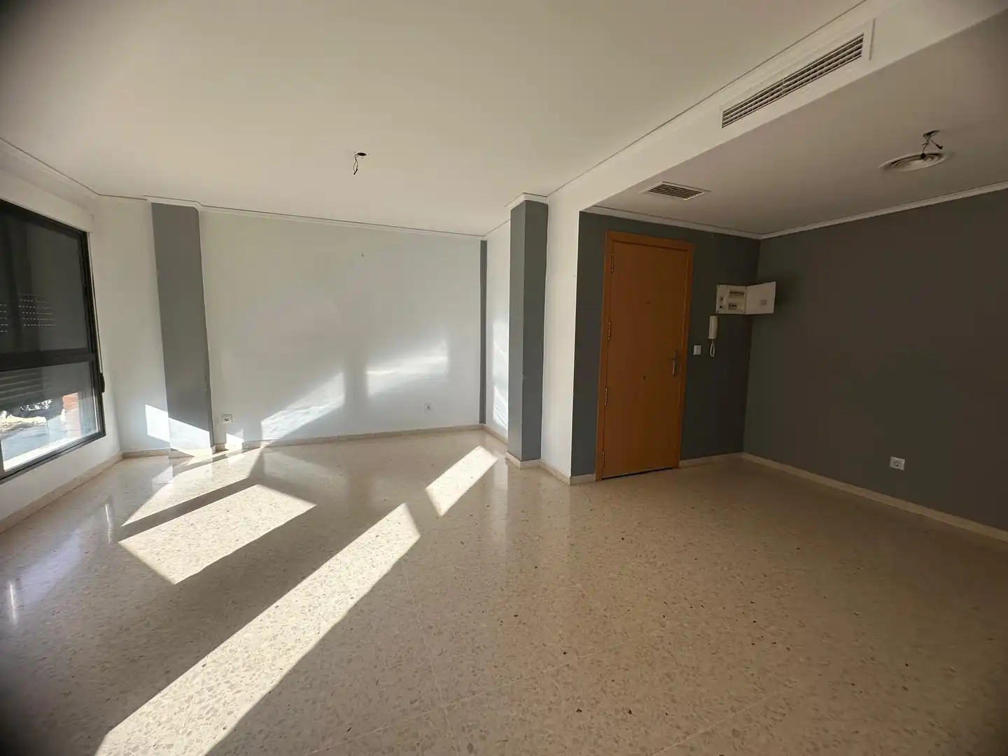 Piso en venta en Montserrat con Trastero y Horno