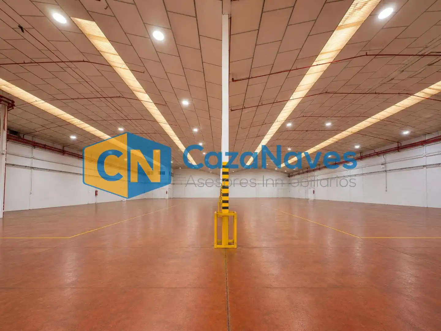 Industrial building to rent in Barrio de la Estación