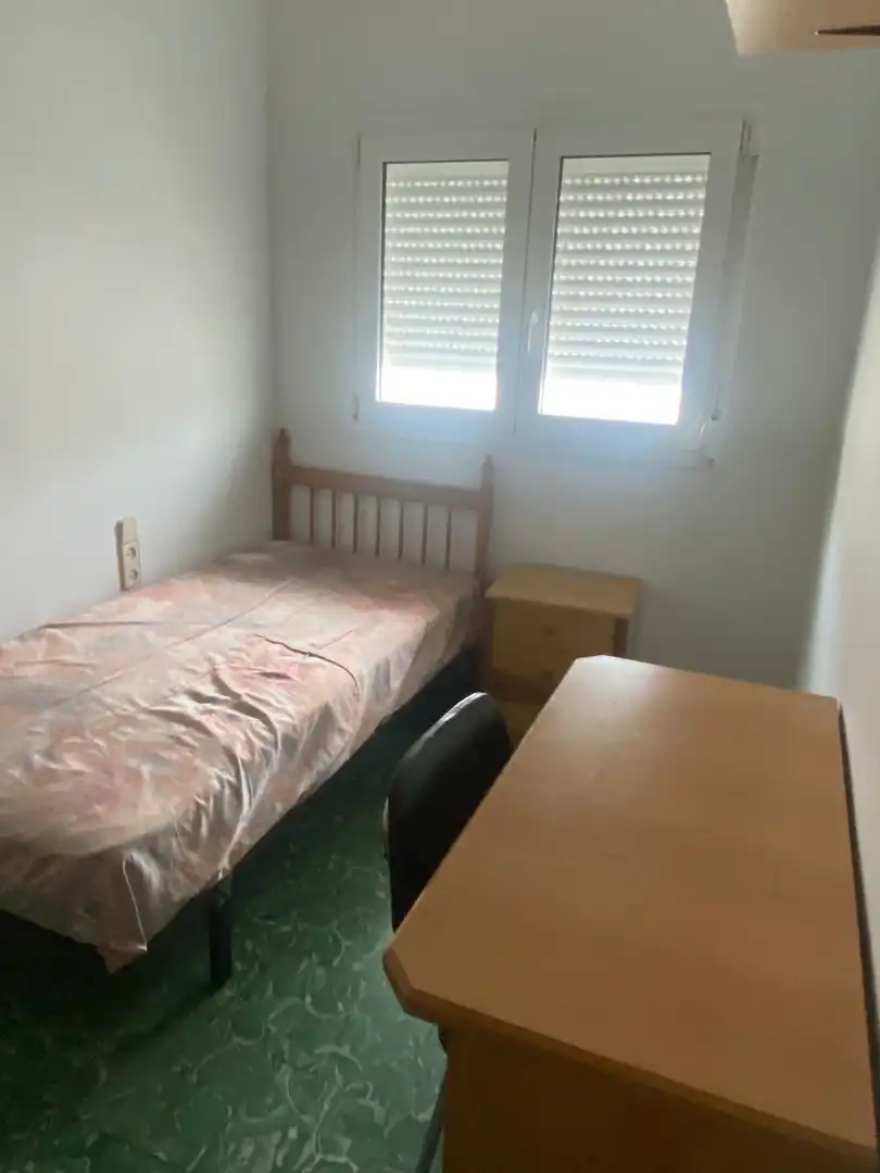 Piso de alquiler en Carrer Figuerola, La Devesa