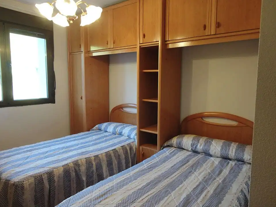 Habitación de Casa adosada en venta en Riocavado de la Sierra