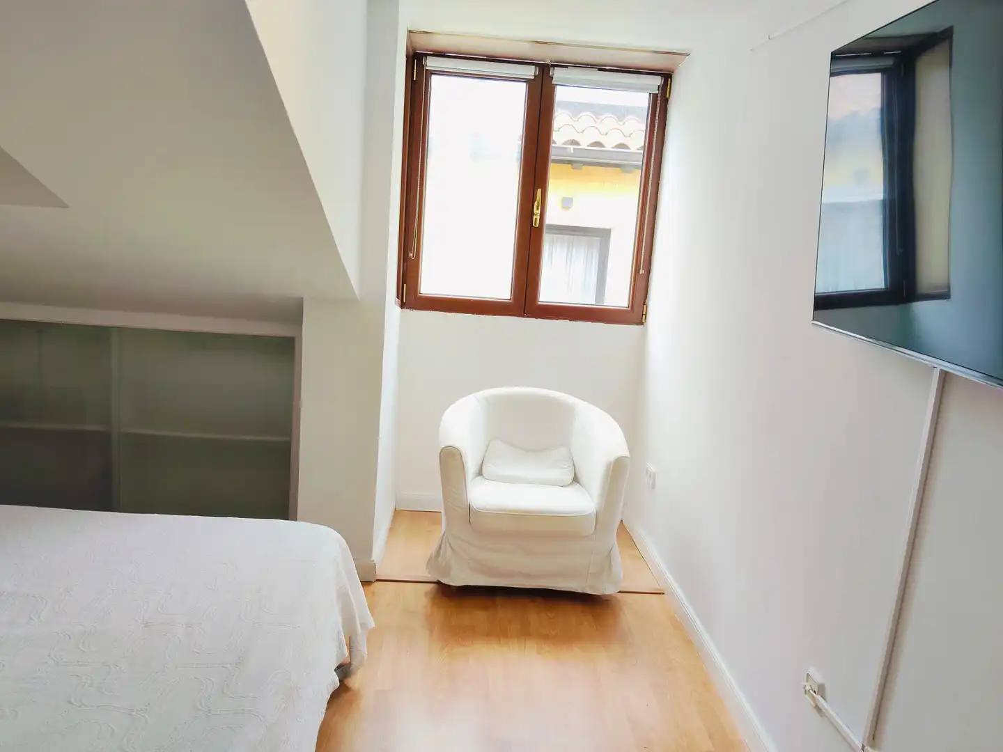 Habitación de Dúplex en venta en Santander con Calefacción, Parquet y Amueblado
