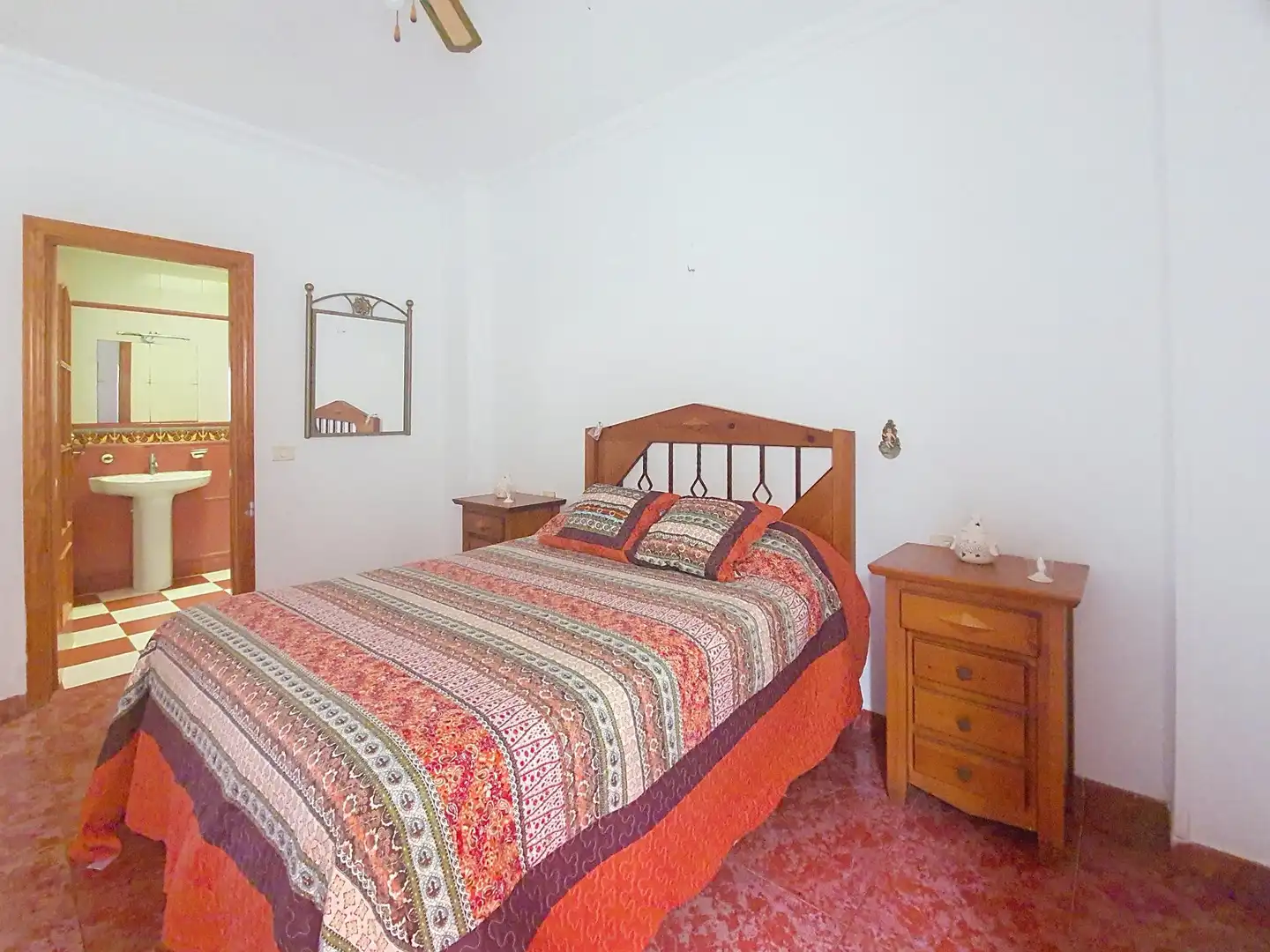 Habitación de Piso de alquiler en Barrial - San Isidro - Marmolejos