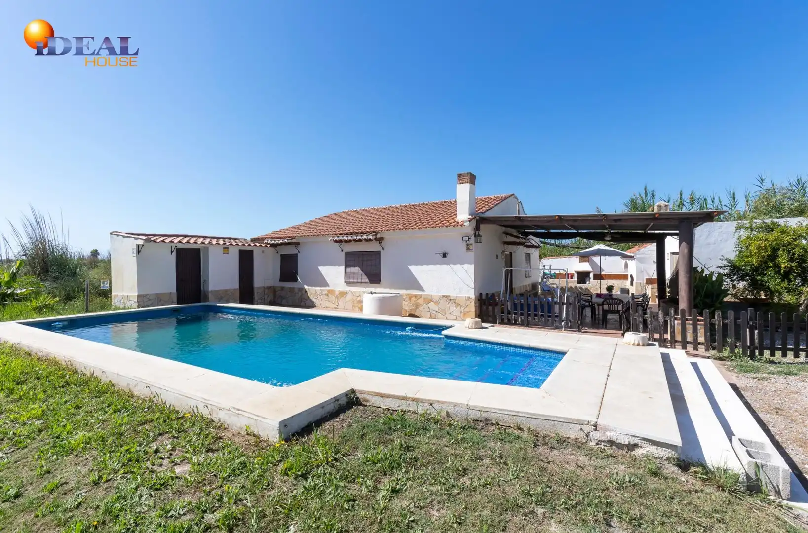 Villa con piscina in vendita a Carretera Carretera Celulosa, imagen 2