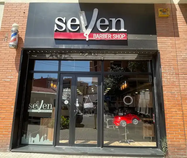 Business premises for transfer in Carrer de València, imagen 14